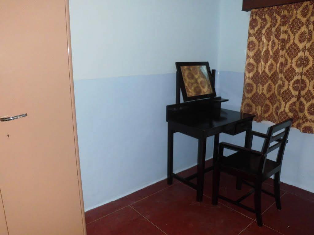 Hotel Mysore Dasaprakash Bagian luar foto